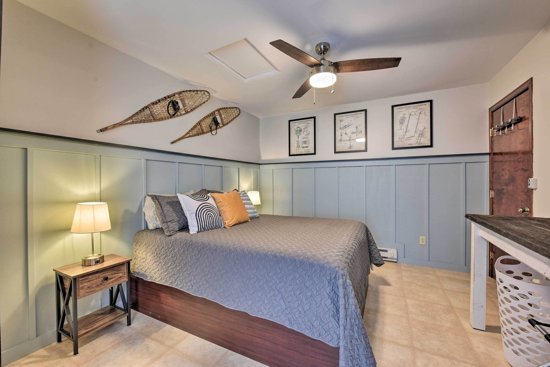 Marina Sunset queen bed
